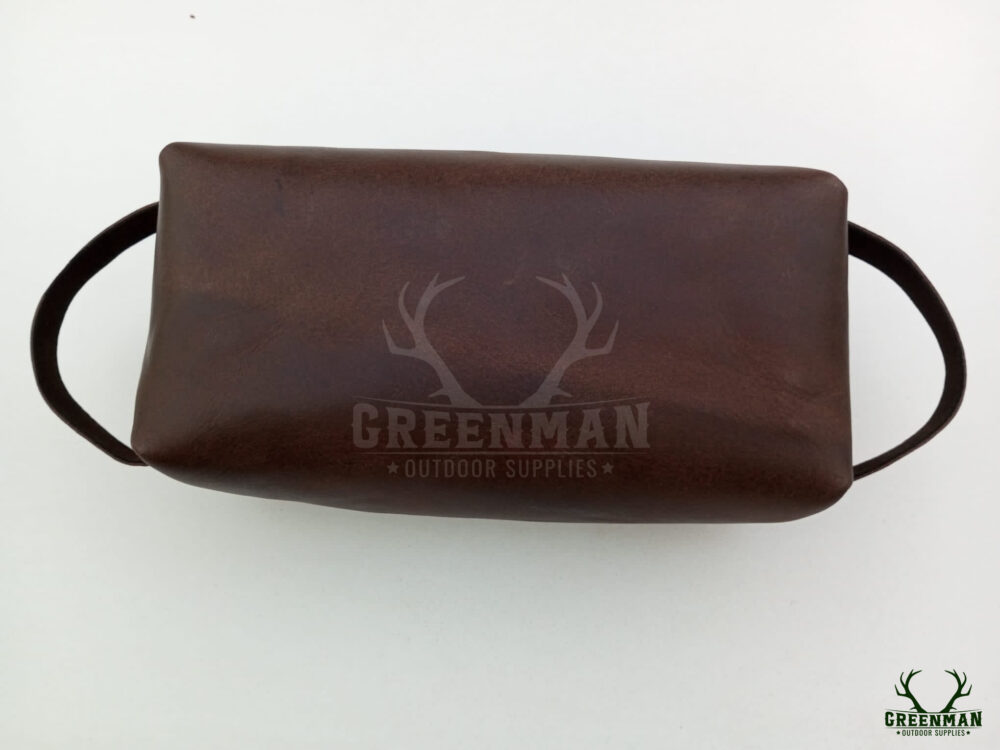 Luxury Travel and Grooming Leather Toiletry Bag - Image 4
