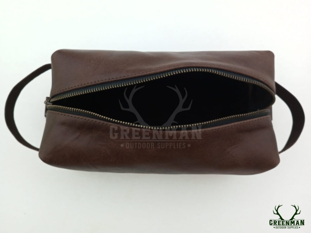 Luxury Travel and Grooming Leather Toiletry Bag - Image 3