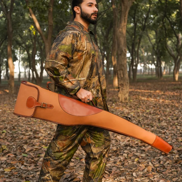 Canvas Shotgun Case, leather piping shotgun, canvas and leather comnination case , canvas case, short gun with canvas and leather, leather piping and adjustable shoulder strap